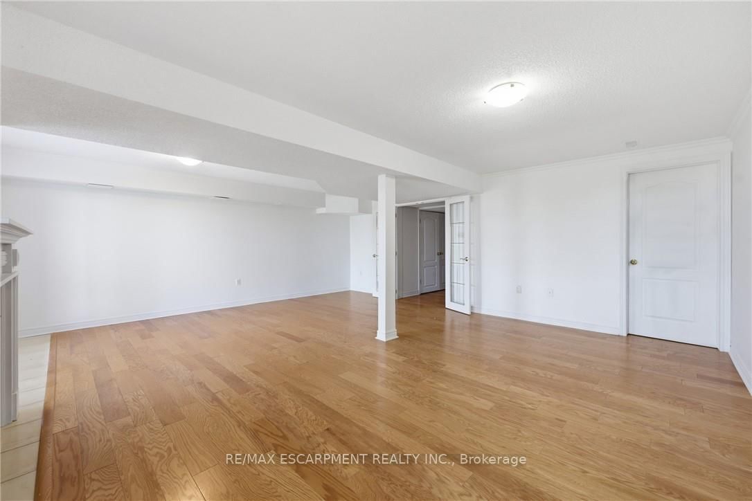 85 EDGEWATER Drive • #6 • Hamilton, ON photo 31