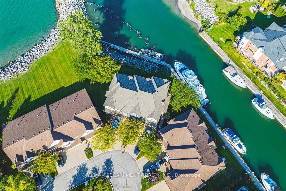 85 EDGEWATER Drive • #6 • Hamilton, ON photo 41