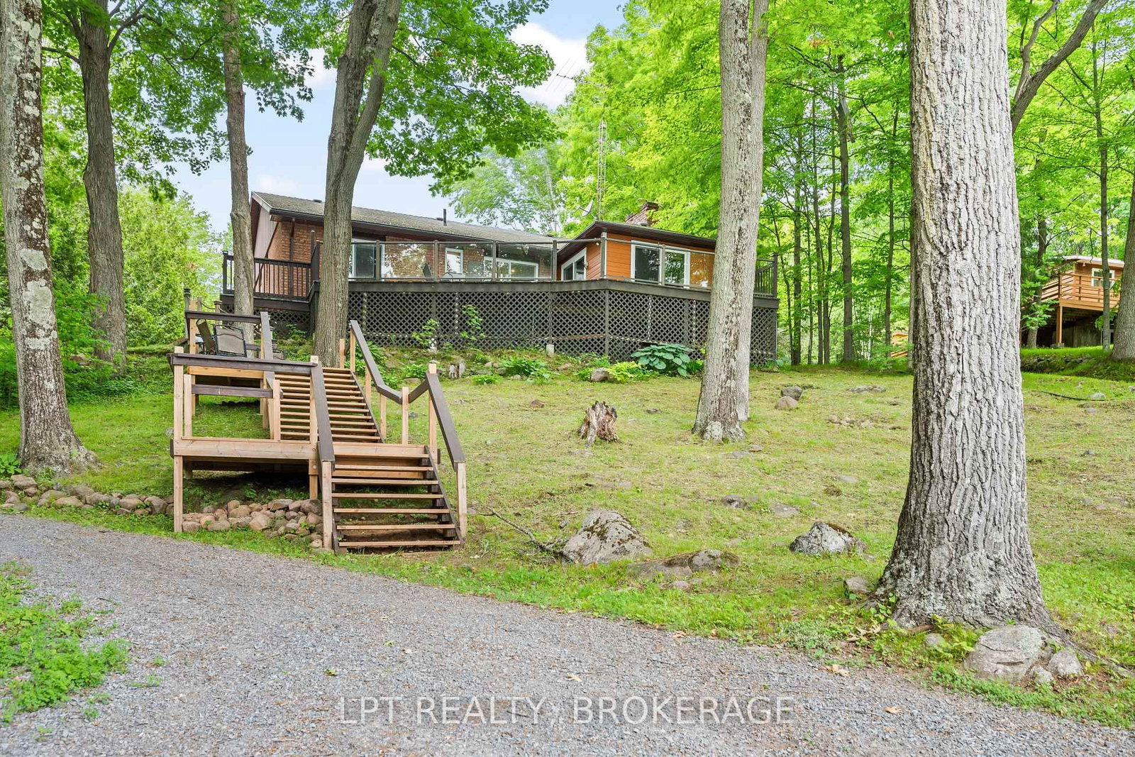 31 Acorn Lane • Tichborne, ON photo 3