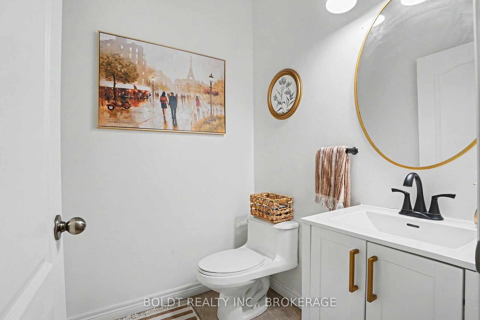 1504 Upper Sherman Avenue • Hamilton, ON photo 14