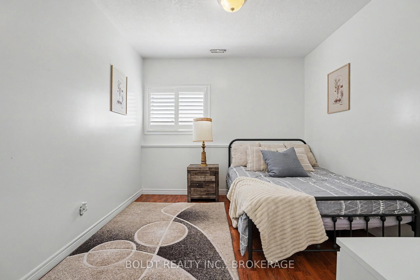 1504 Upper Sherman Avenue • Hamilton, ON photo 33