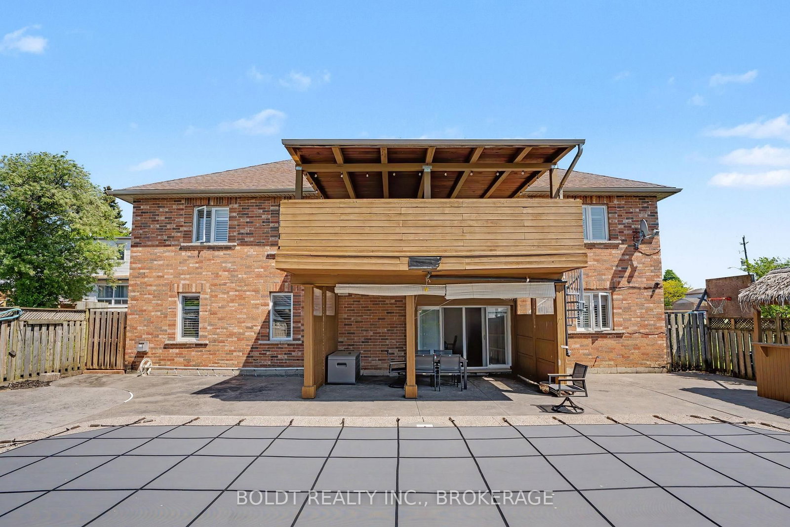 1504 Upper Sherman Avenue • Hamilton, ON photo 38