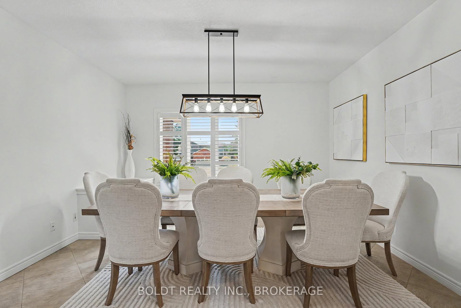 1504 Upper Sherman Avenue • Hamilton, ON photo 8