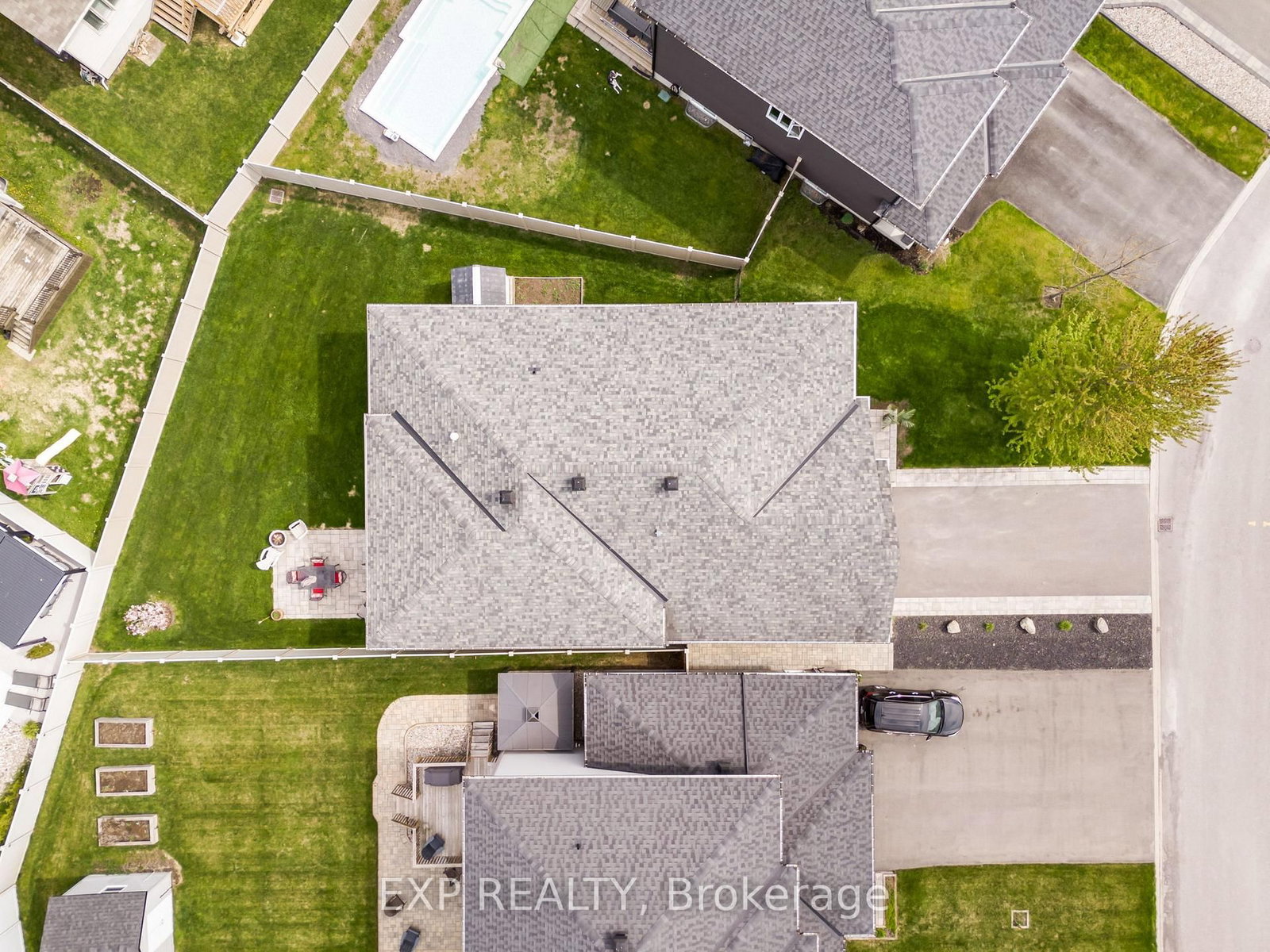 42 Granite Street • Clarence-Rockland, ON photo 9