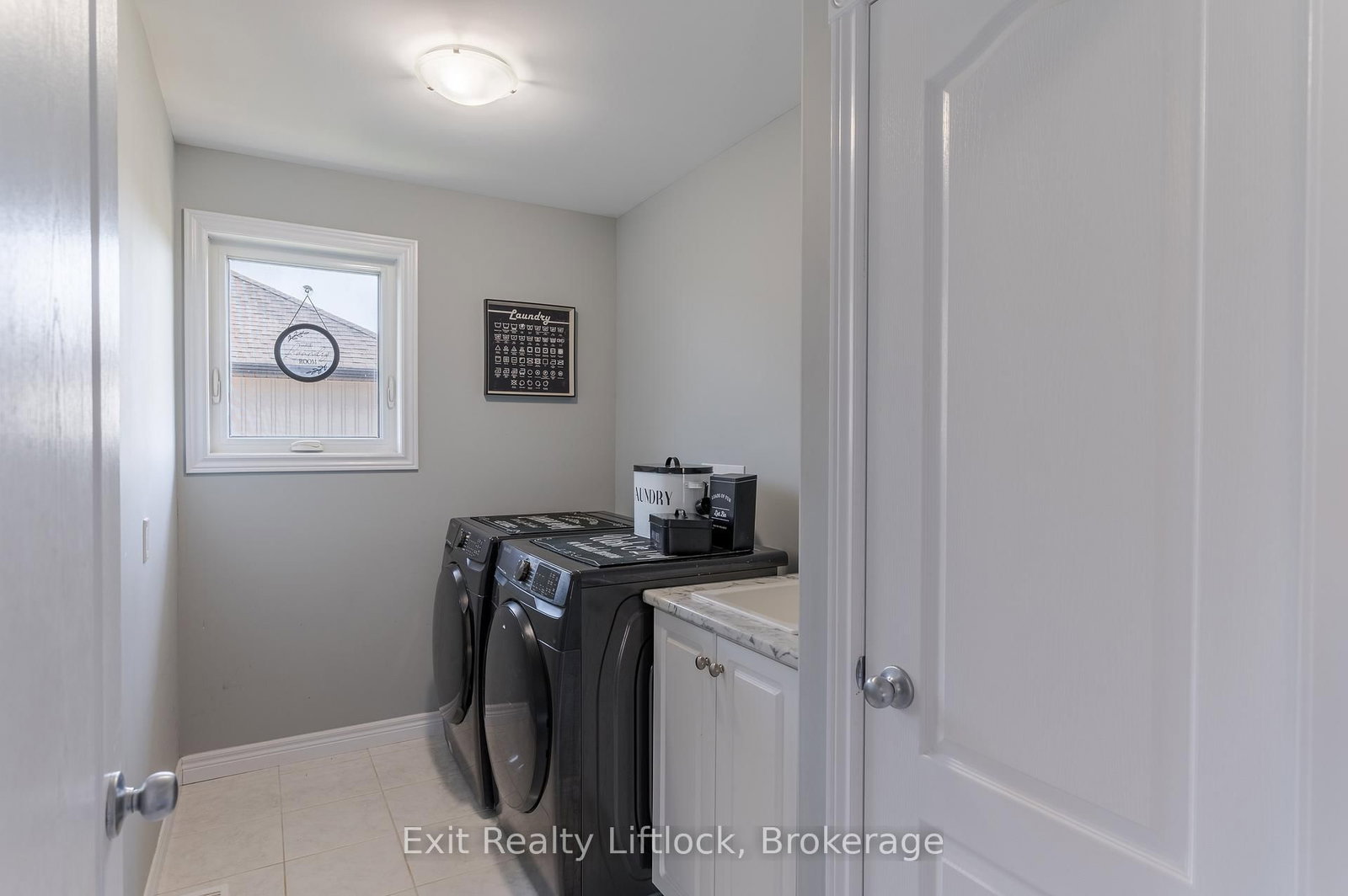 11 Darrell Drain Crescent • Asphodel-Norwood, ON photo 36