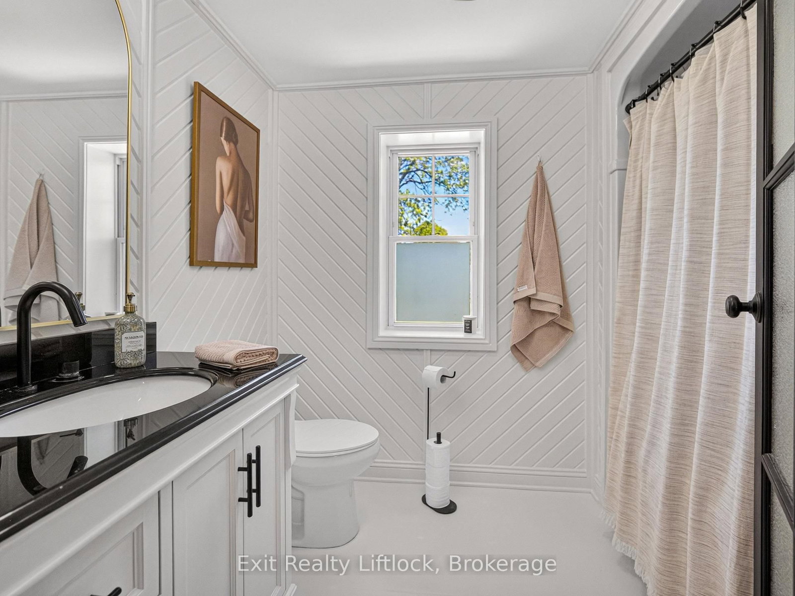 52 Forsyth Street • Limoges, ON photo 24