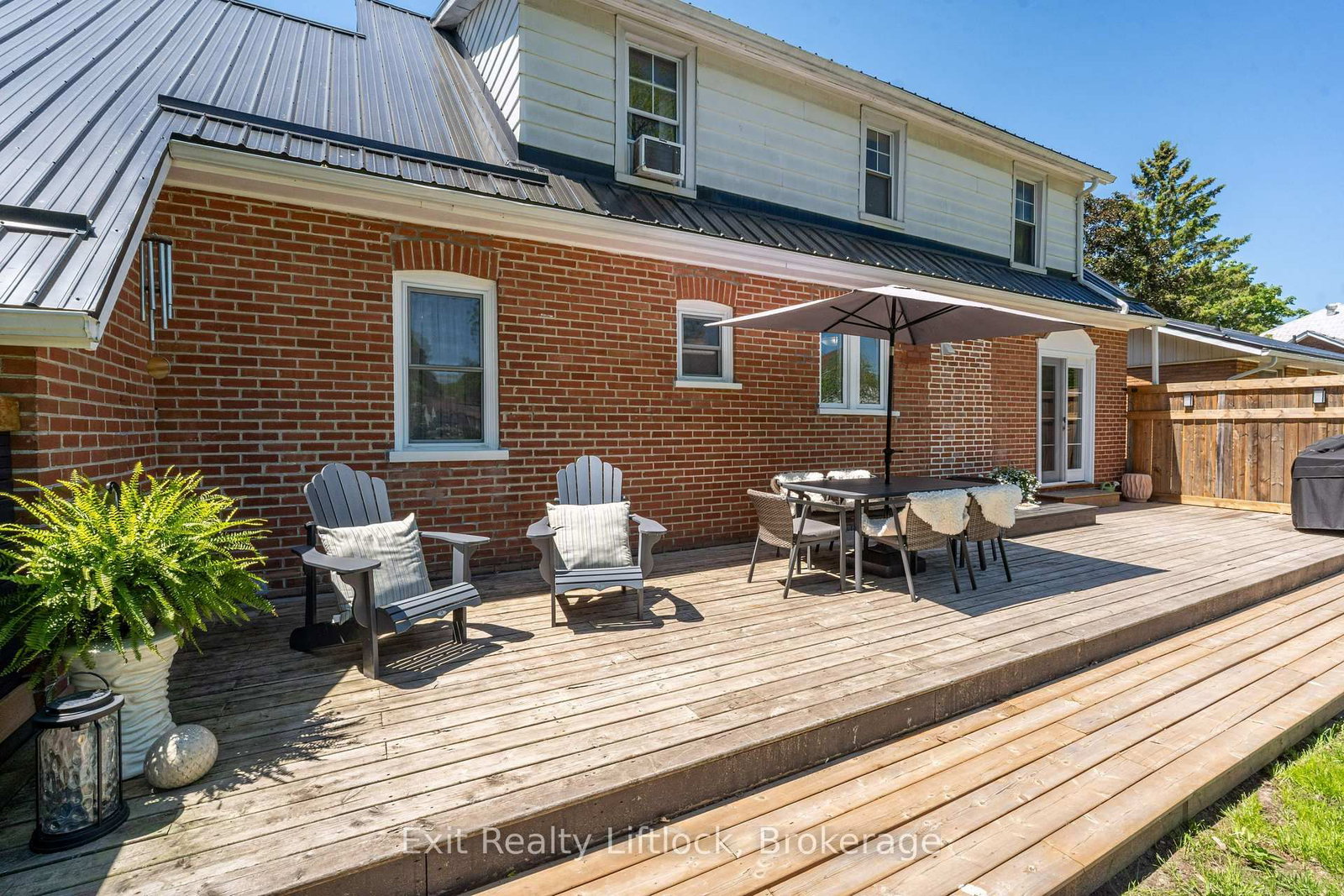 52 Forsyth Street • Limoges, ON photo 35