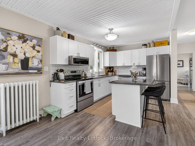 52 Forsyth Street • Limoges, ON photo 8