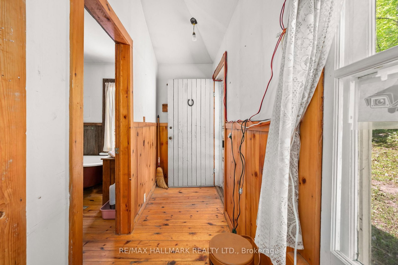1005 Learners Lane • Minden Hills, ON photo 18