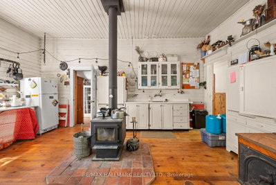 1005 Learners Lane • Minden Hills, ON photo 9