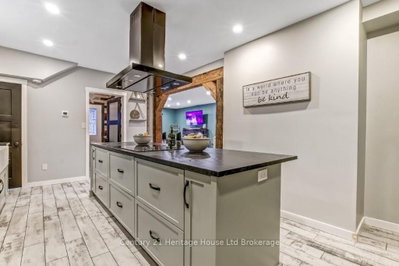 87 Bay Street • Woodstock, ON photo 8