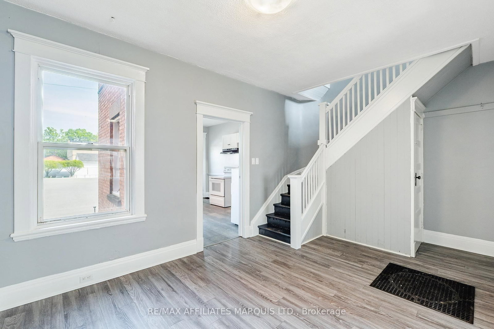 129 First Street W • Cornwall, ON photo 11