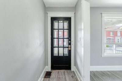 129 First Street W • Cornwall, ON photo 5