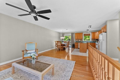 184 Old Pakenham Road • Fitzroy Harbour, ON photo 9