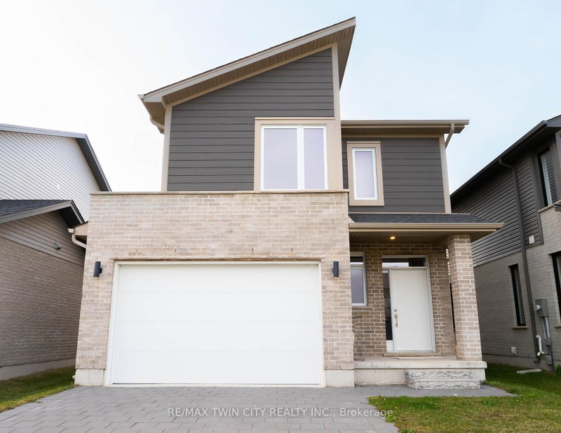 2294 SOUTHPORT Crescent