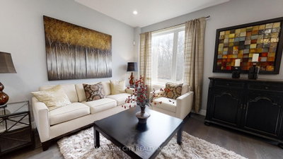 2294 SOUTHPORT Crescent • London South, ON photo 2