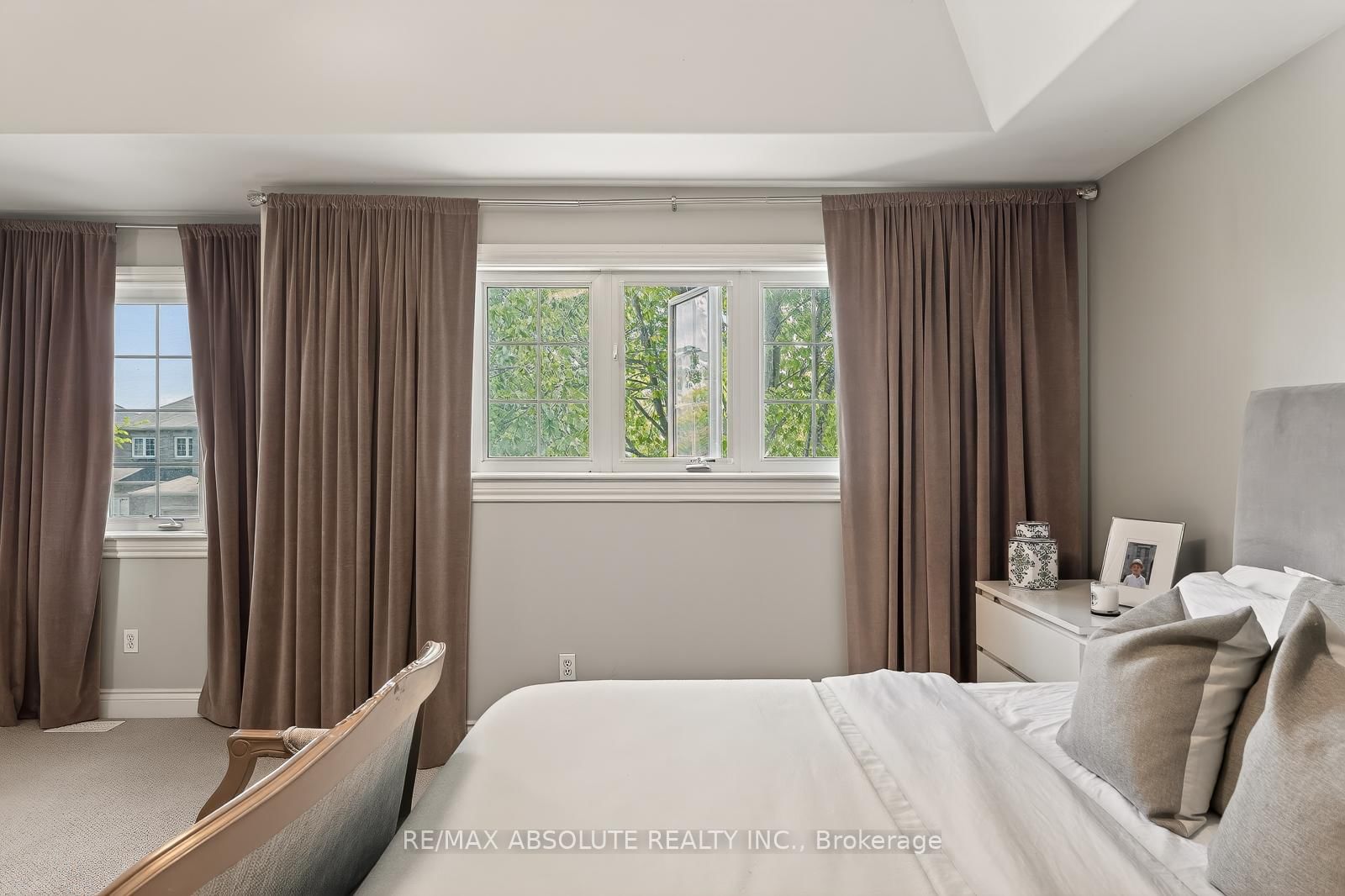414 LANDSWOOD Way • Ottawa, ON photo 30