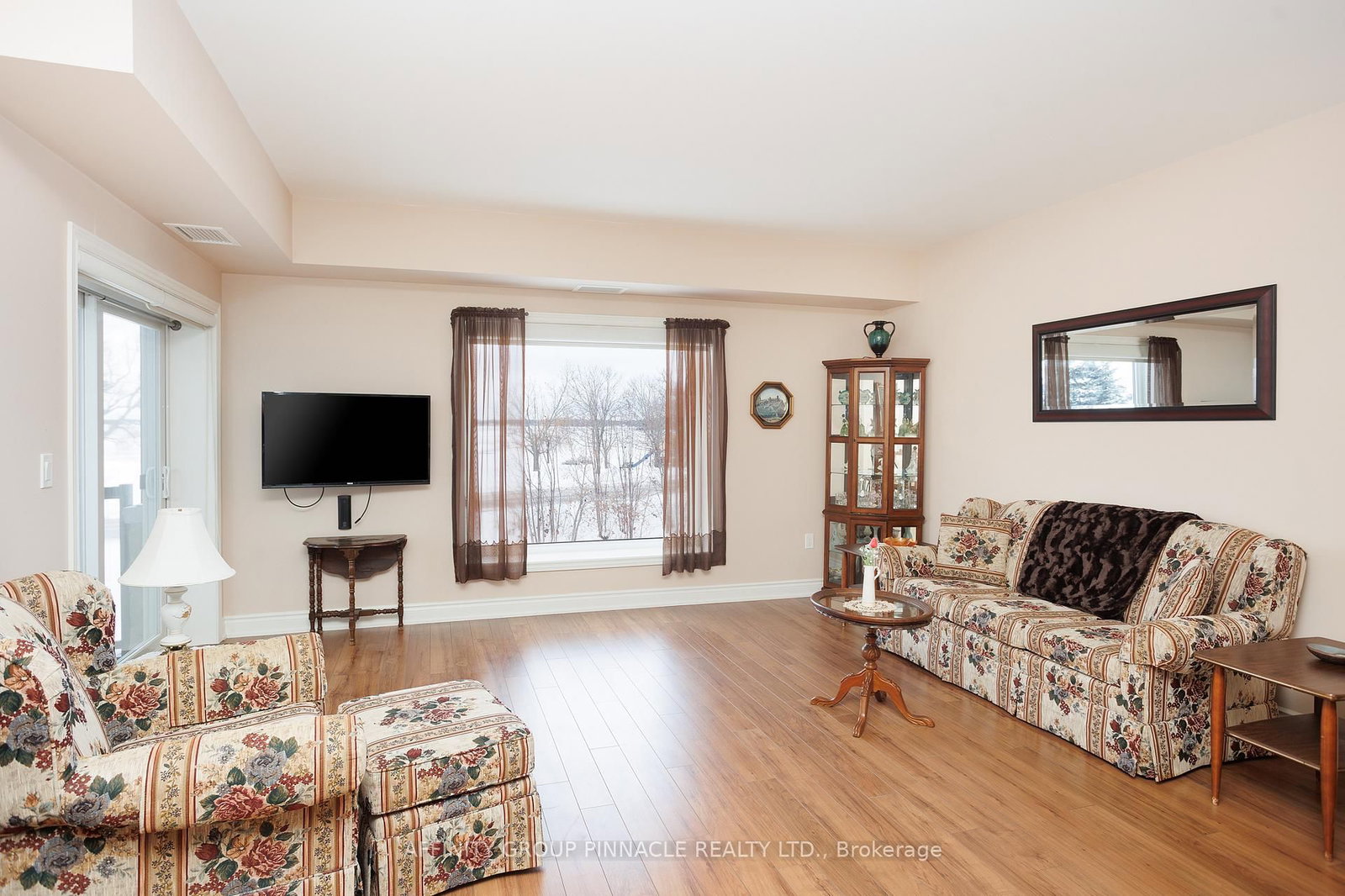 94 W Francis Street • #103 • Kawartha Lakes, ON photo 16