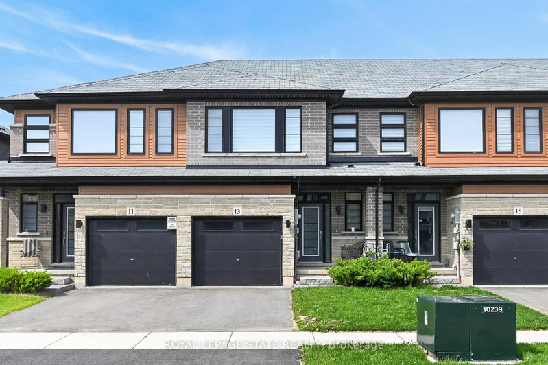 home for lease on 13 June Callwood Way