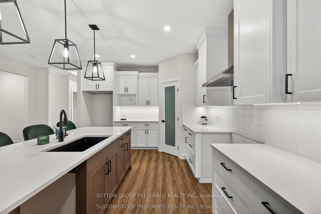 175 GLENGARIFF Drive • #28 • Southwold, ON photo 11