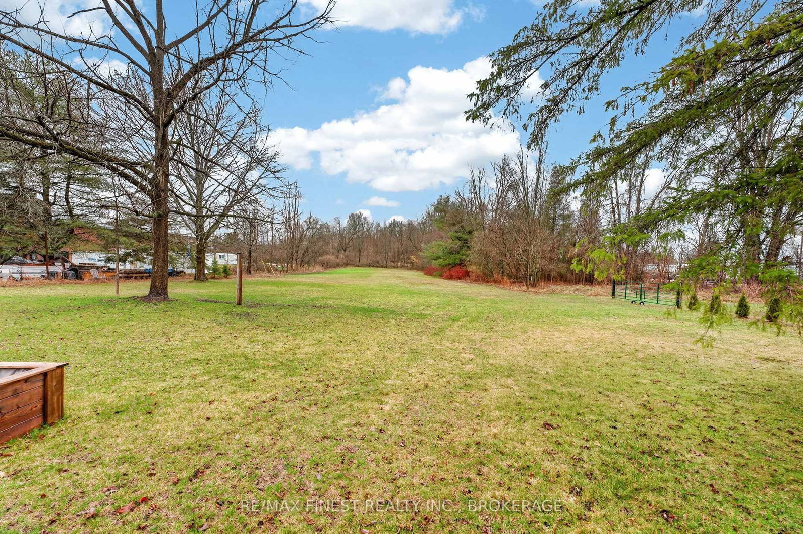 6074 Bank Street - Photo 35