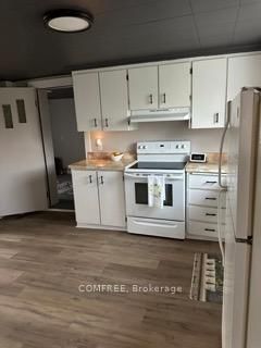 10 Neilson Street • McNab/Braeside, ON photo 3