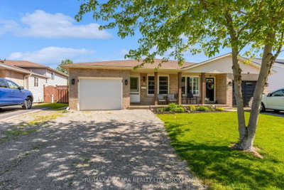 7 Hillcrest Road — photo 2