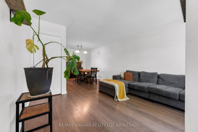 7 Hillcrest Road — photo 3