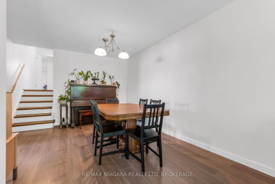 7 Hillcrest Road — photo 5