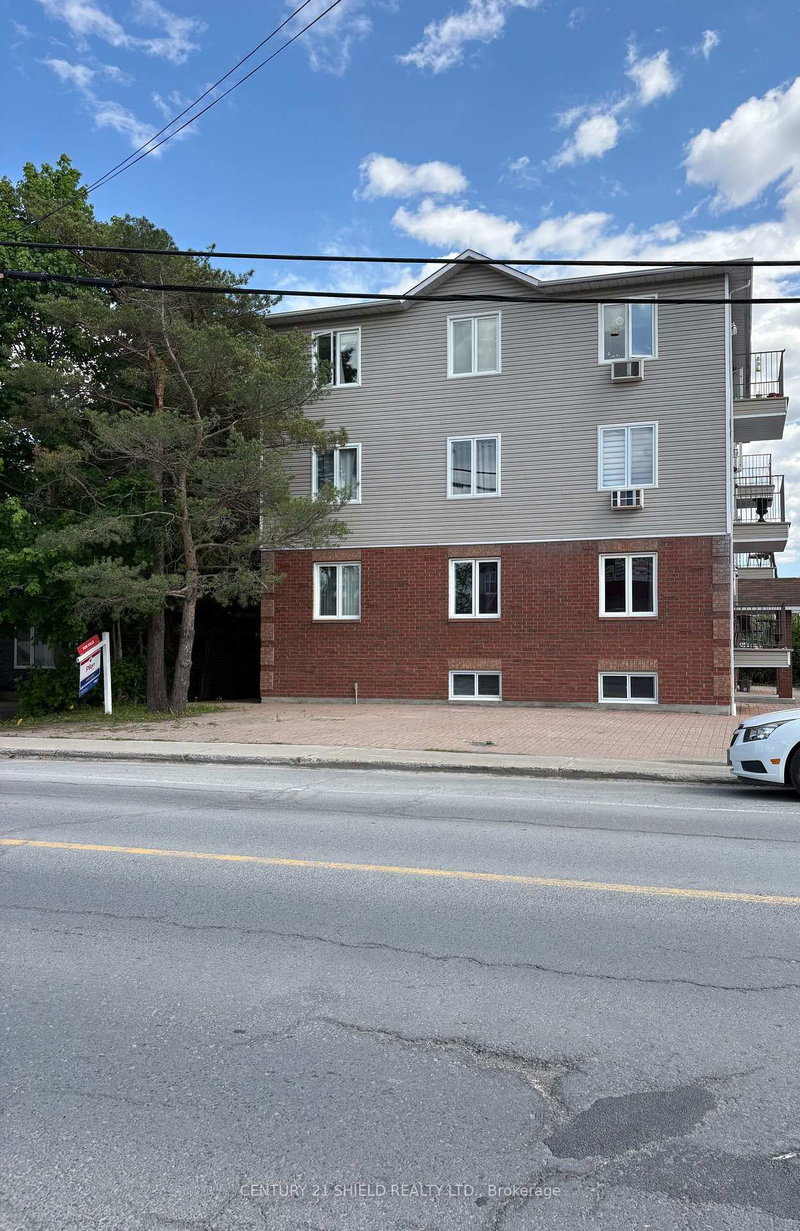100B - 902 Notre Dame Street