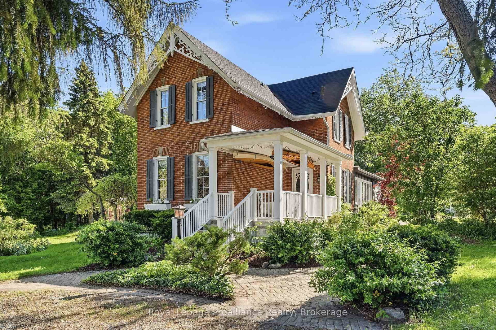 65 Prince Edward Street • Brighton, ON photo 2