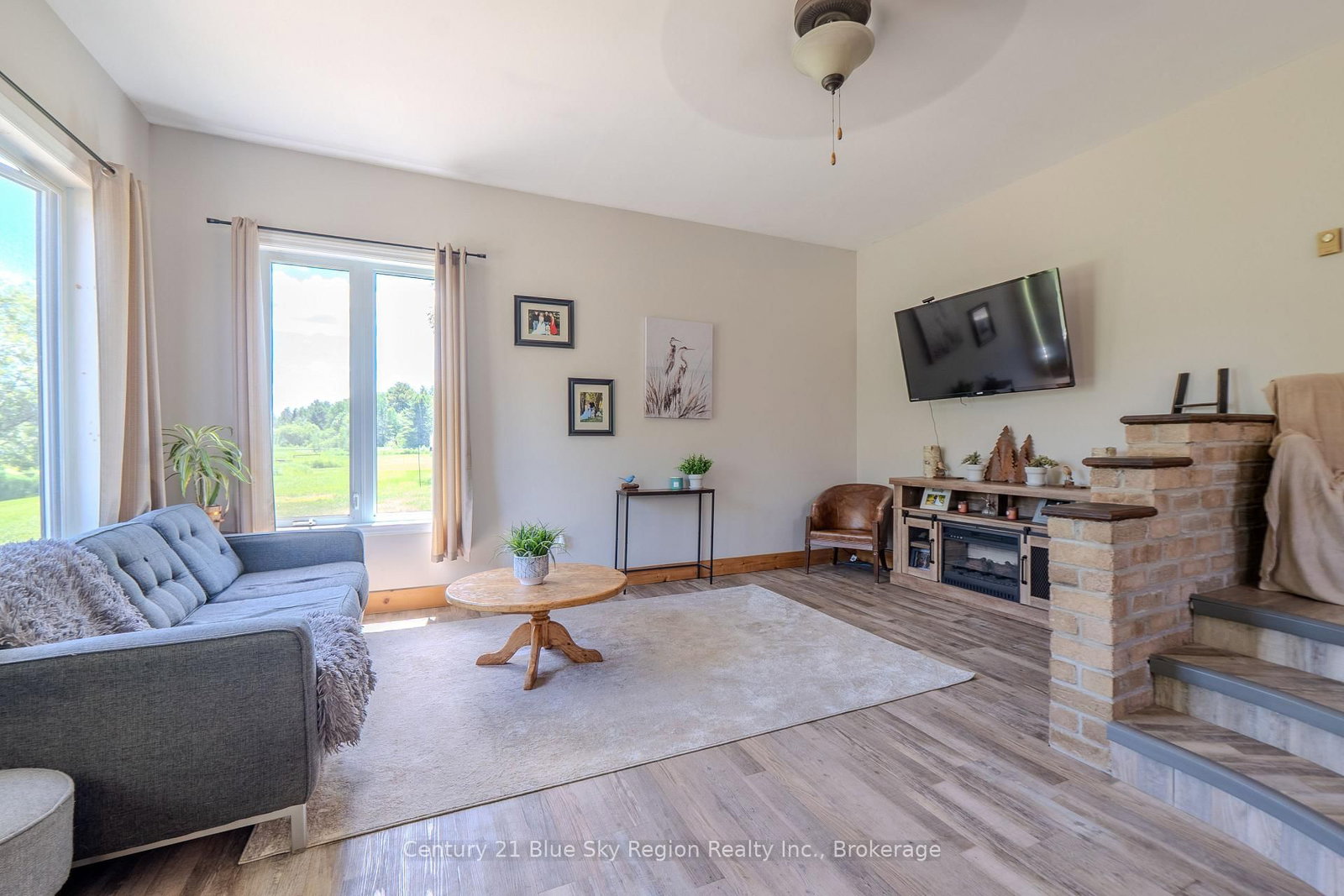 747 Derland Road • East Ferris, ON photo 11