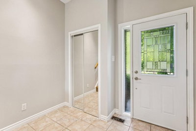 6 Gillespie Crescent • Ottawa, ON photo 6