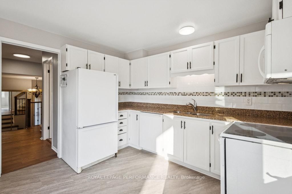 8 Gillespie Crescent • Ottawa, ON photo 21