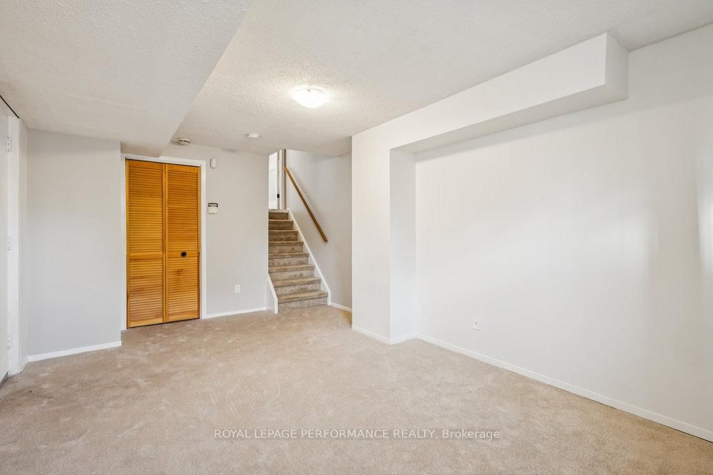 8 Gillespie Crescent • Ottawa, ON photo 41