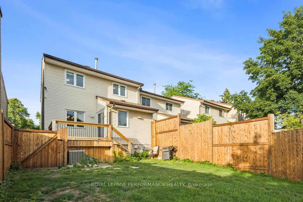 8 Gillespie Crescent • Ottawa, ON photo 46
