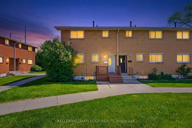 7 - 161 Berkindale Drive
