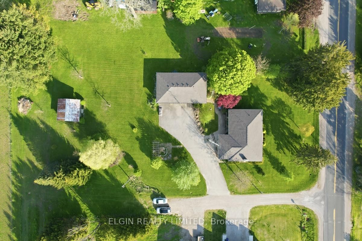 9022 Iona Road • Southwold, ON photo 2