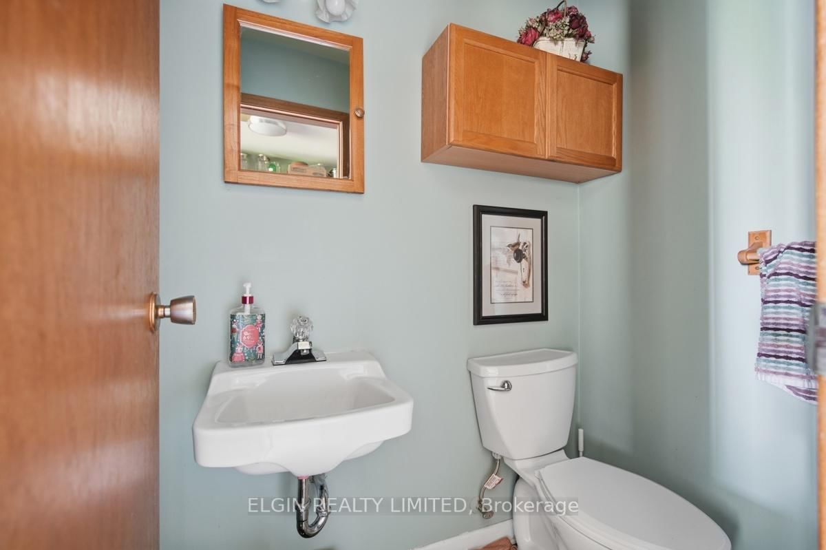 9022 Iona Road • Southwold, ON photo 22