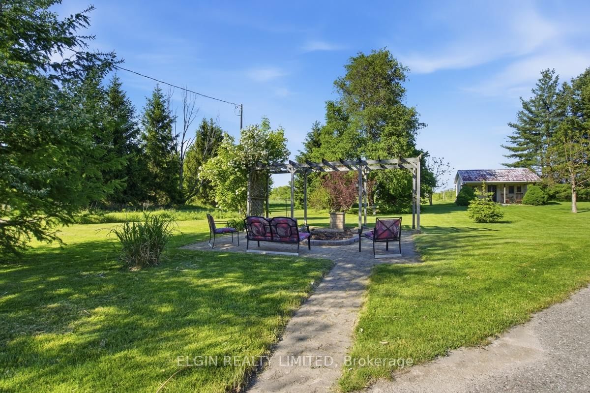 9022 Iona Road • Southwold, ON photo 39