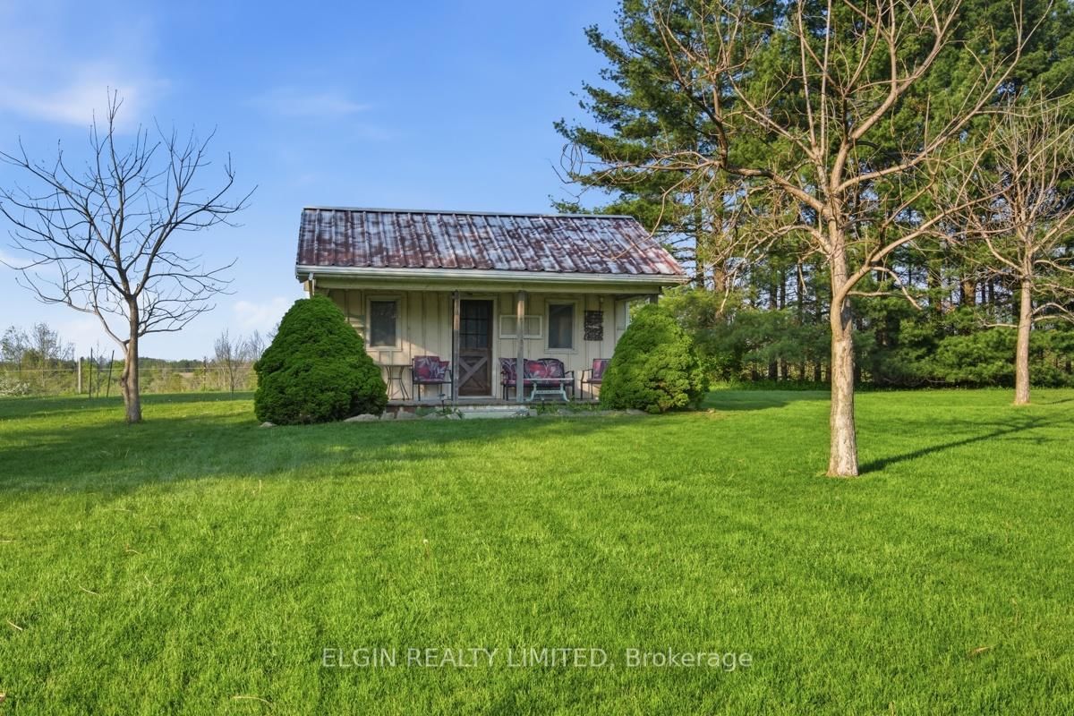 9022 Iona Road • Southwold, ON photo 41
