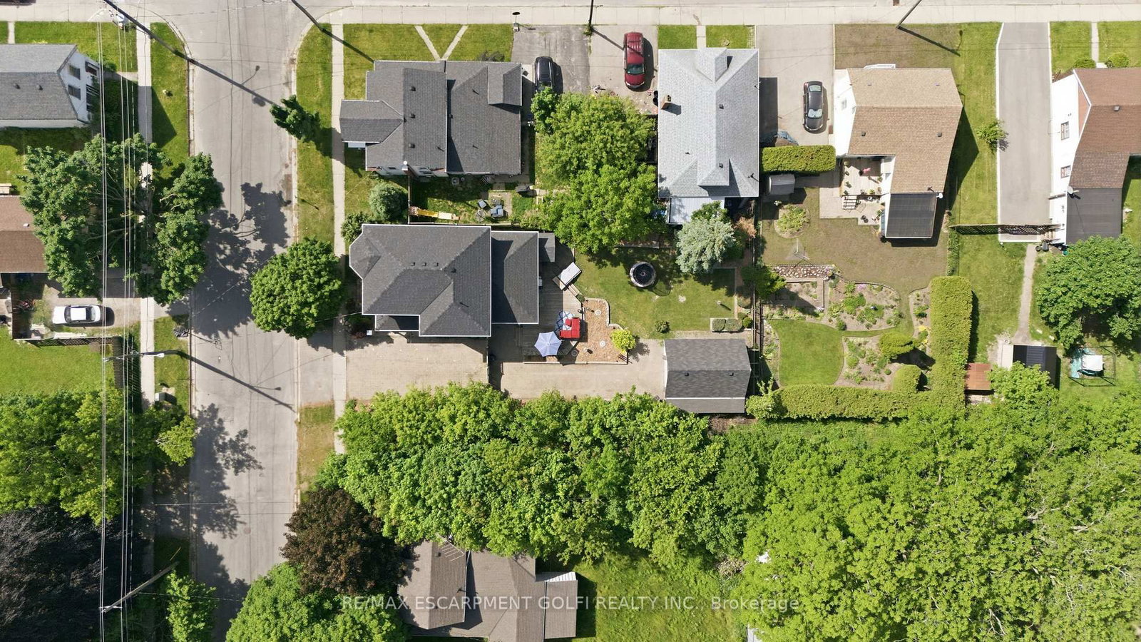 86 Oak Street • Brantford, ON photo 23