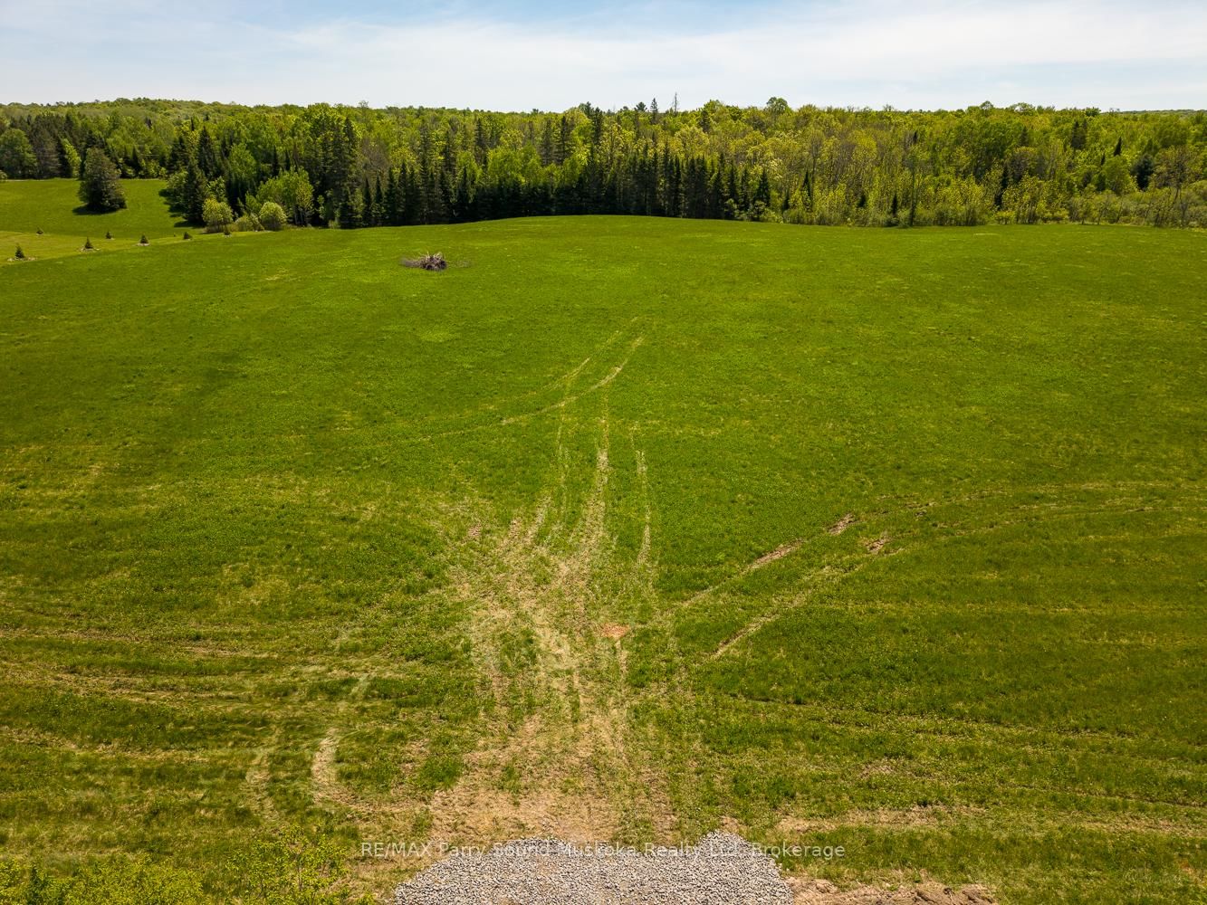 267 Balsam Road • McKellar, ON photo 13