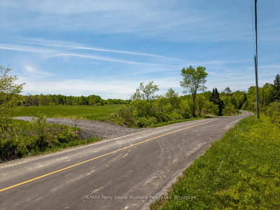 267 Balsam Road • McKellar, ON photo 8