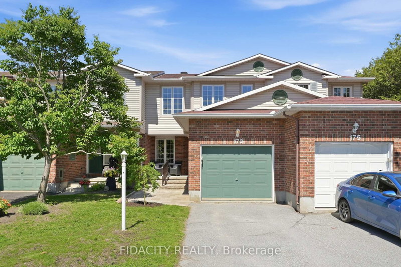 home for sale on 173 Whalings Circle