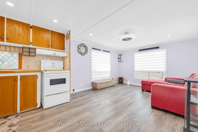 Unit 31 — 311 Dundas Street E — photo 6