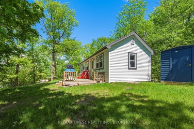 9010 Perth Road • Perth Road, ON photo 5