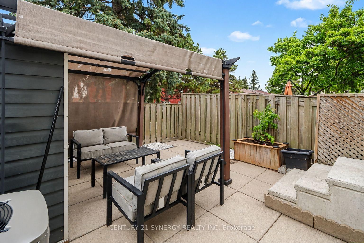 220 MILLROAD Way • Orleans, ON photo 29