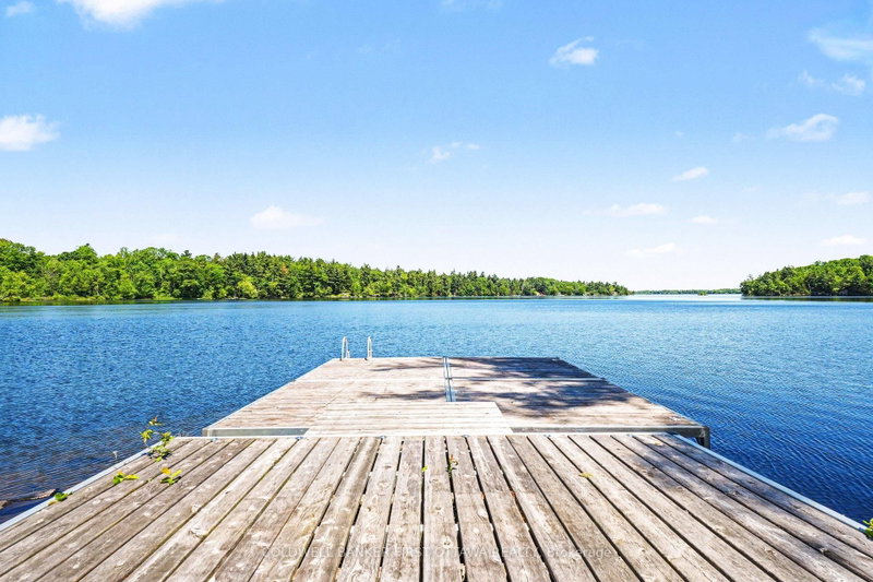1394 Black Lake North Shore