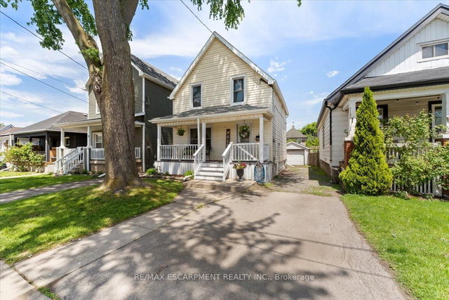 17 Craigmiller Avenue